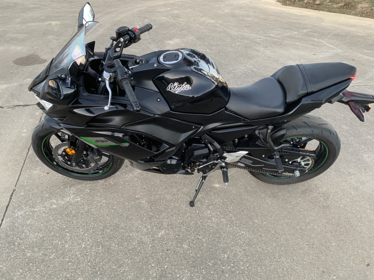 2025 Kawasaki Ninja 650 ABS KRTC 